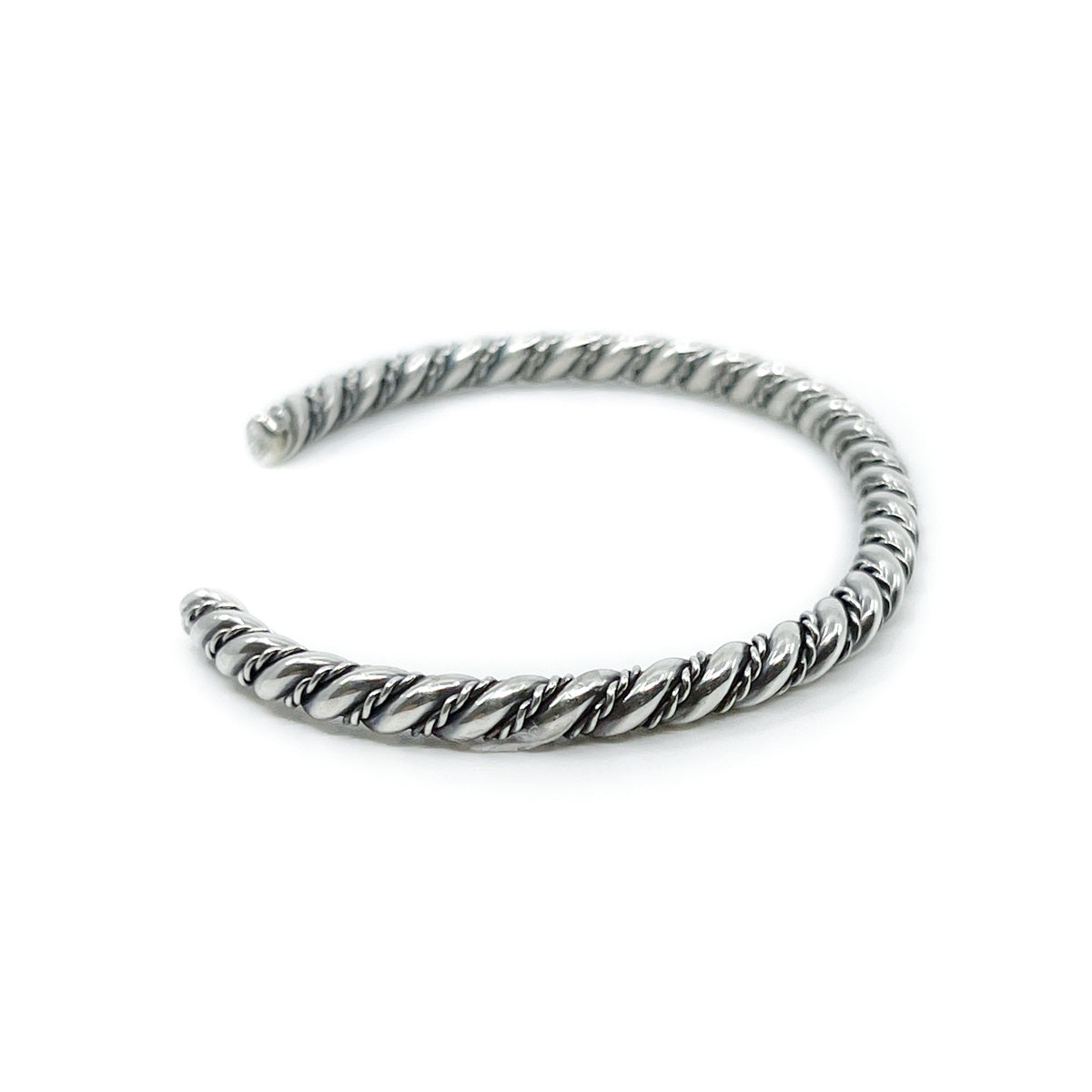 Navajo Alternating Twisted Wire Bracelet