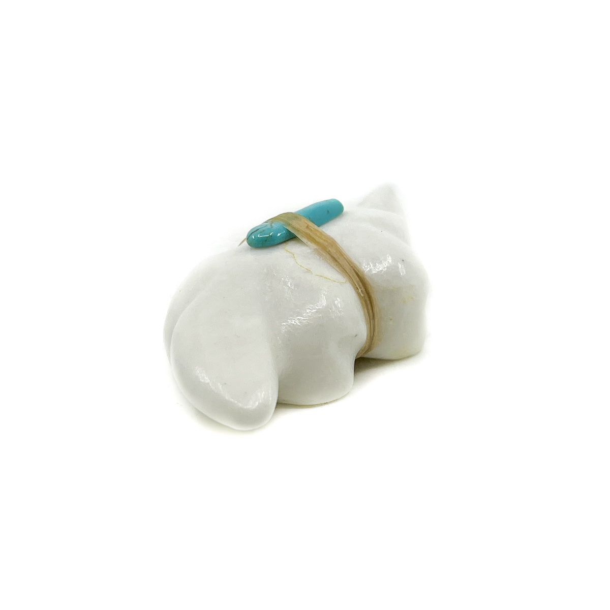 White Alabaster Wolf
