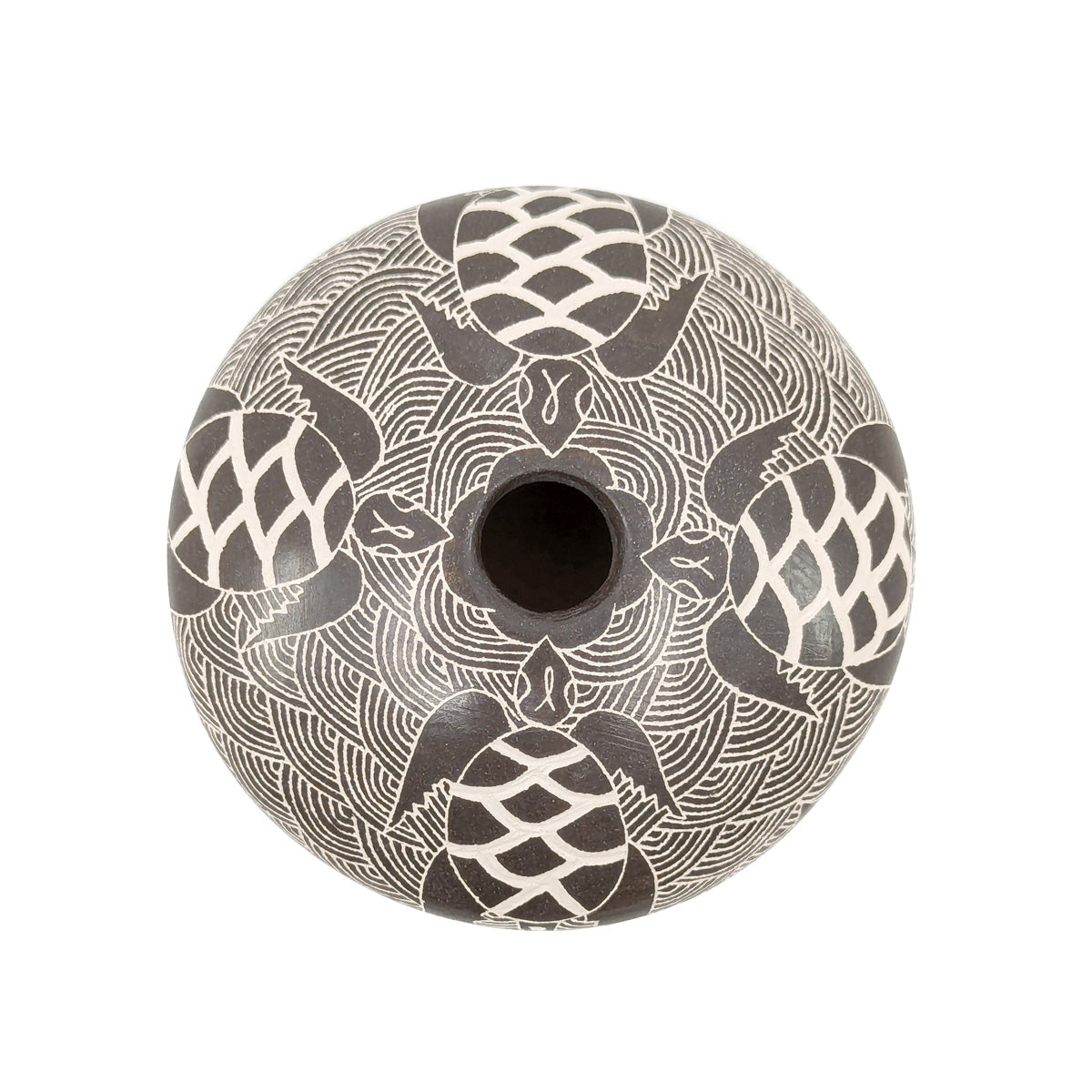 Incised Sea Turtle Seed Pot