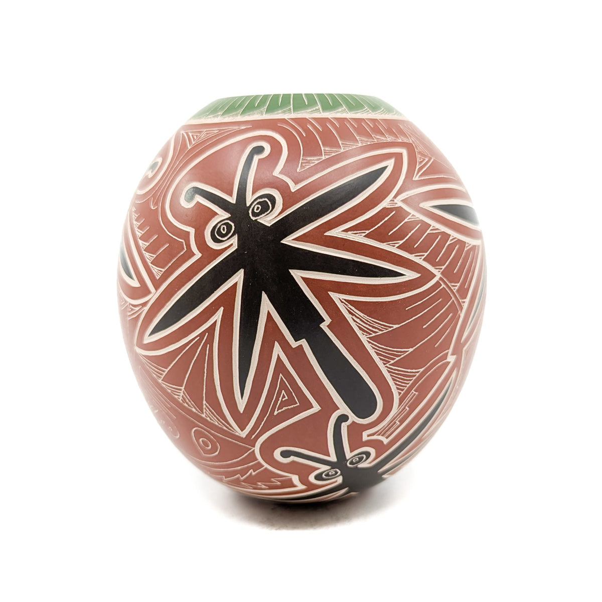 Mata Ortiz Pot - Dragonfly with Feather Design Opening