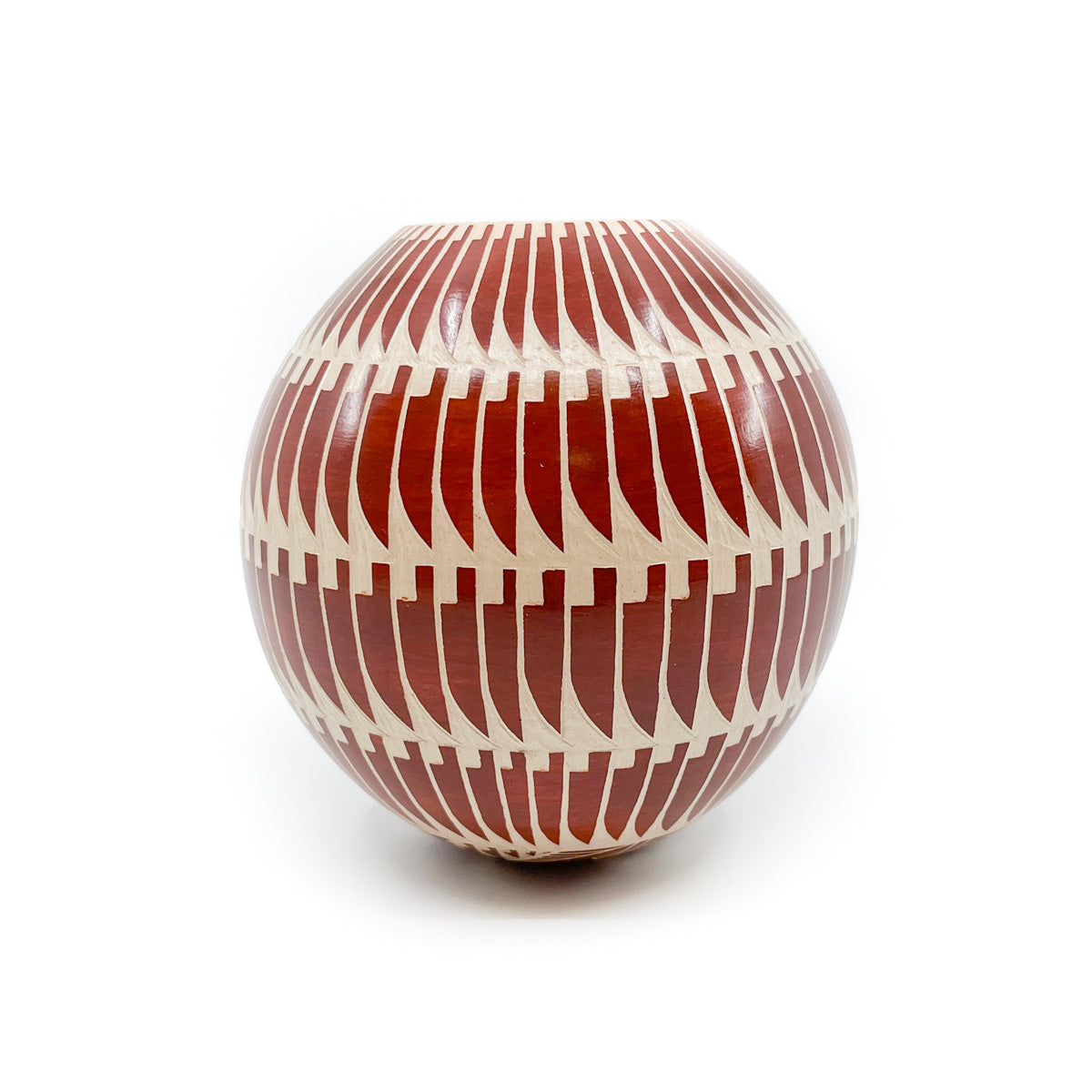 Highly Polished Pot with Feather Pattern