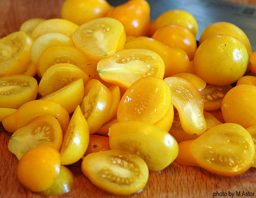 yellow pear tomato